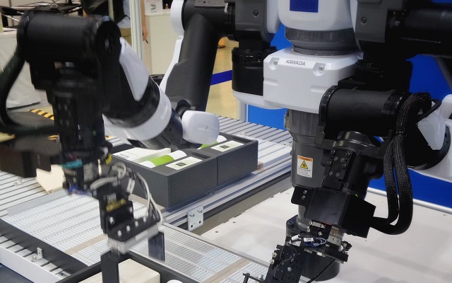 What Kinds of Jobs Can Industrial Robots with Vacuum Grippers Accomplish?